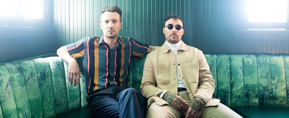 Emarosa with VEAUX (21+ Event)